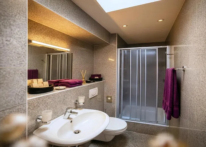 Hafentor 3* Hamburg
