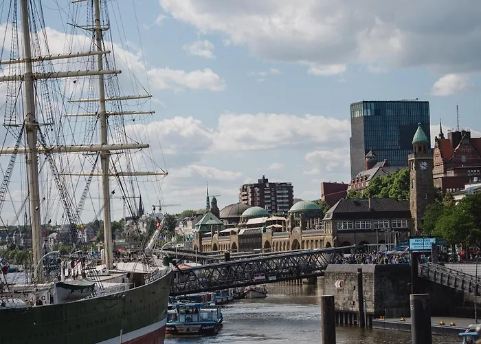 Hafentor 3* Hamburg